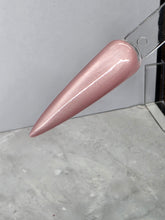 Load image into Gallery viewer, Rose Quartz Cat Eye
