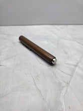 Load image into Gallery viewer, Magnet Cigar
