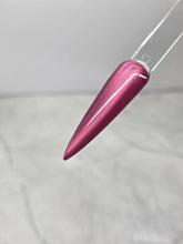 Load image into Gallery viewer, Berry Cat Eye
